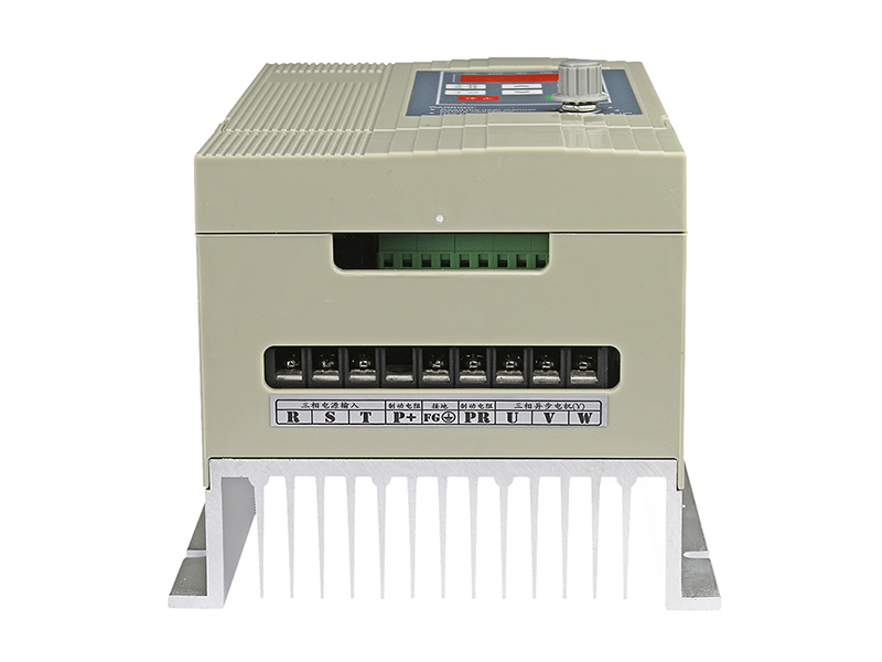 4000H通用變頻器，變頻器三相380V，變頻器廠家，電機(jī)變頻器